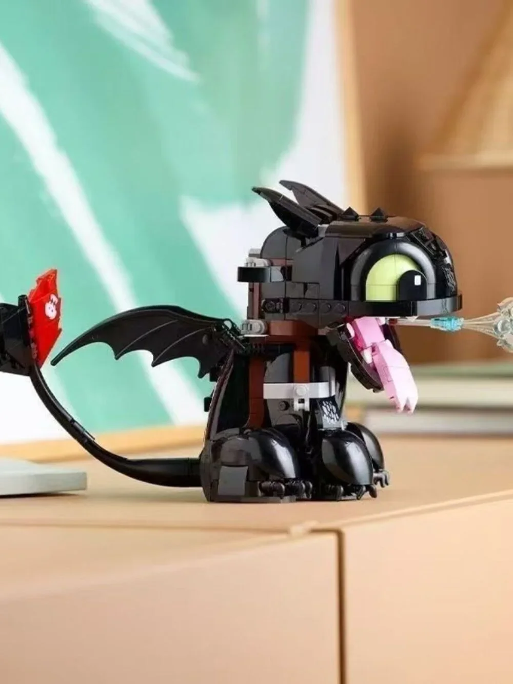 LEGO 10375 "The Legend of the Dragon" Toothless Kid ICONS Series - Picture 3 of 3
